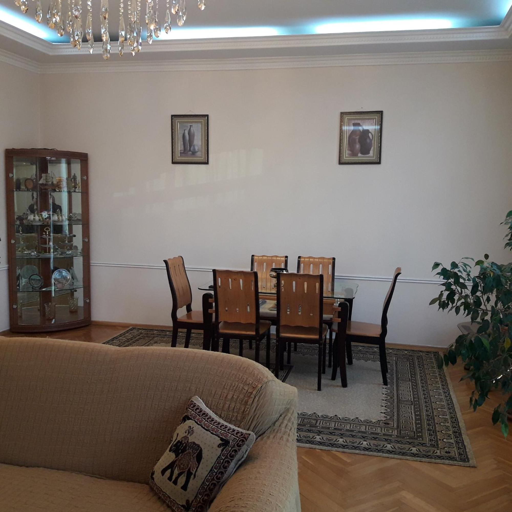 Neftiannikov Avenue Apartment Baku Exterior foto