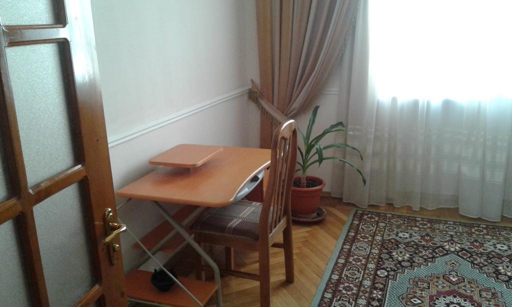 Neftiannikov Avenue Apartment Baku Exterior foto